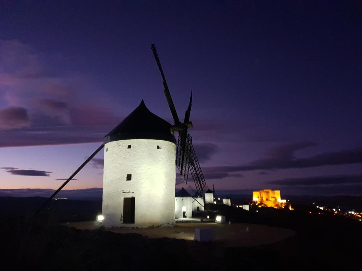 コンスエグラ Torreon De La Terciaヴィラ エクステリア 写真